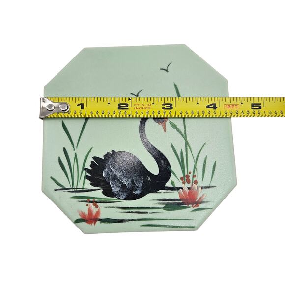 1946 Alpena Michigan Folk Art Swan Plaques Set of 2 - Picture 10 of 12